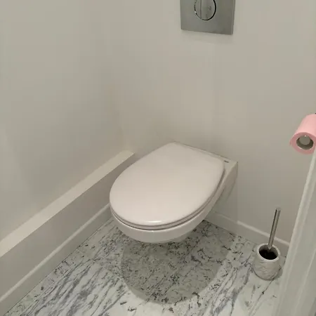 Appartamento Ponthieu Parigi